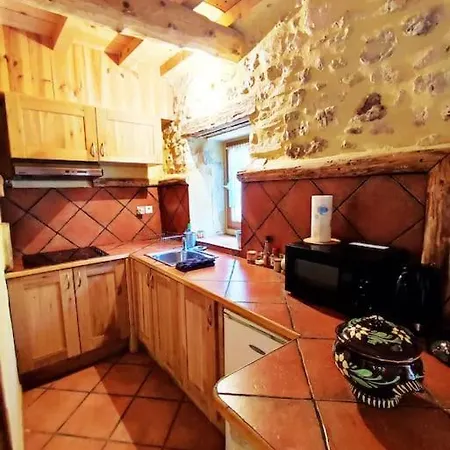 Appartamento Studio De Charme Pres D'uzes