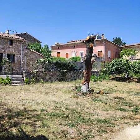 Studio De Charme Pres D'uzes *