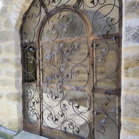 Studio De Charme Pres D'uzes * Collorgues